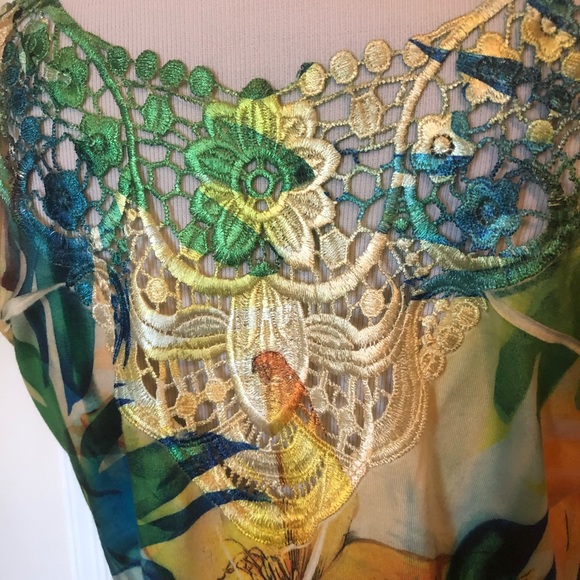 Only Nine Day Lily Handkerchief Hem Tank - Picture 5 of 5